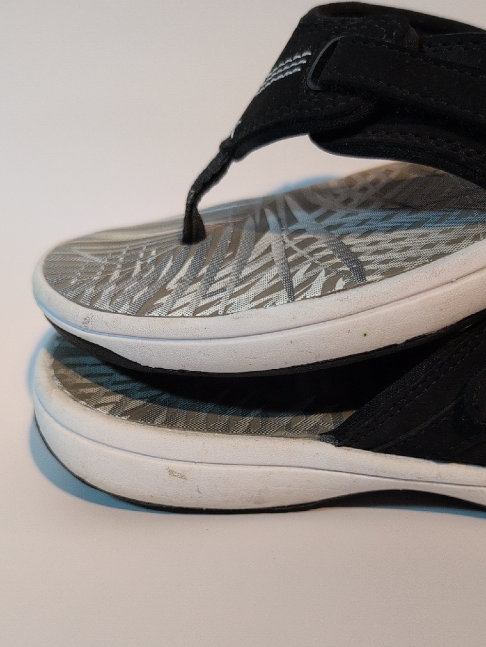 Flip Flops - Picture 5 of 8
